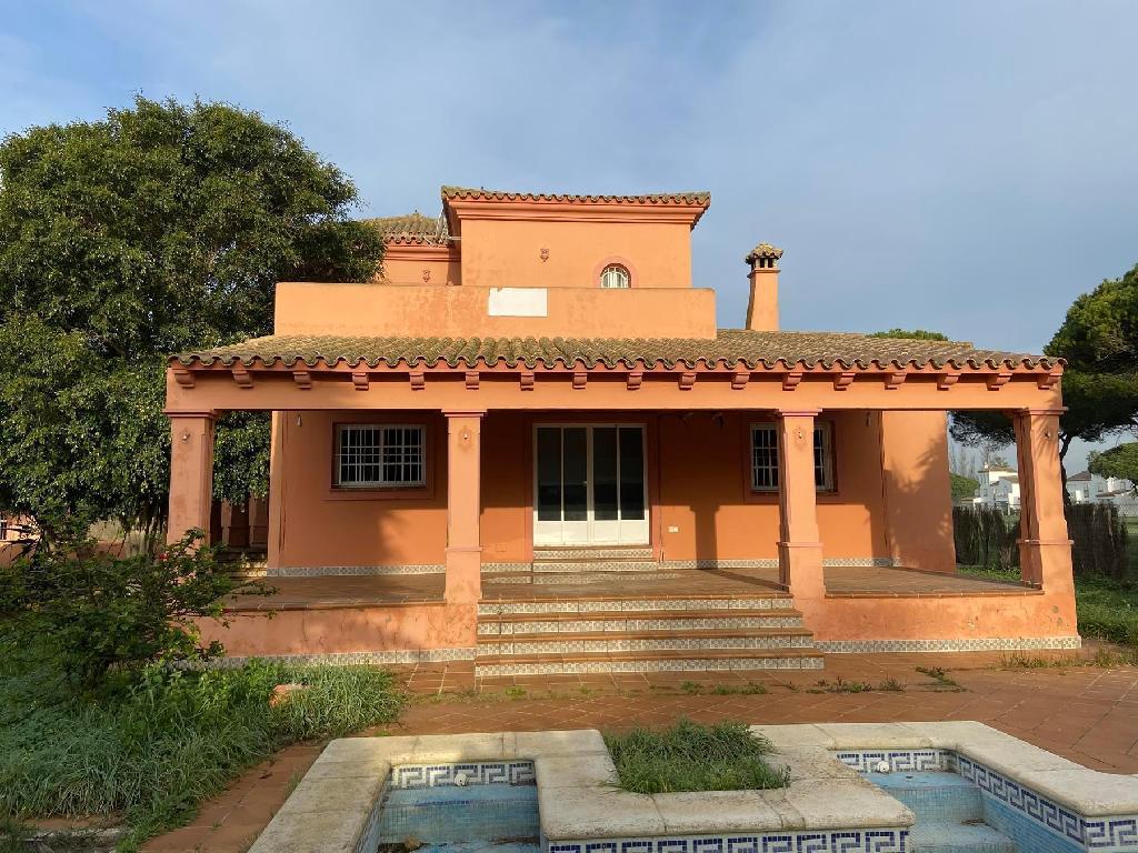 Chalet Adosado De Banco En Chiclana De La Frontera En Venta 29001825 Altamira Inmuebles 9240